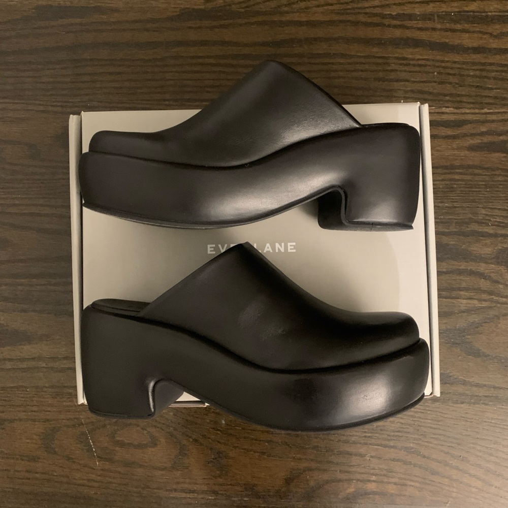 Everlane The Puffa Clog